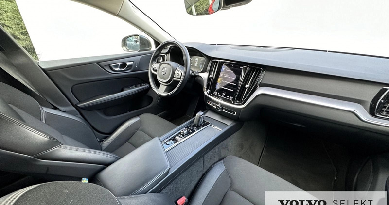 Volvo V60 cena 129900 przebieg: 116160, rok produkcji 2021 z Warszawa małe 352